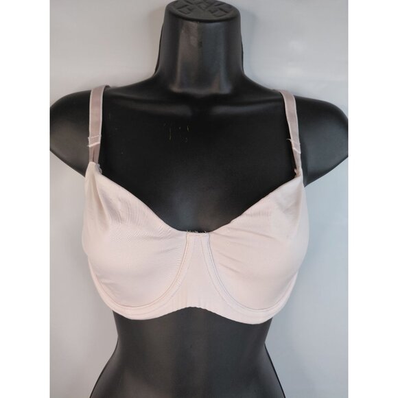 Victoria's Secret Light Pink Underwire Bra 38D Adjustable Straps Non-Padded - Picture 1 of 7